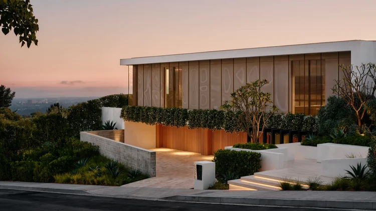 9259+Robin_LowRes_31_