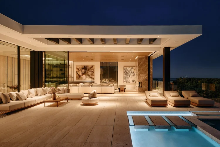 9259+Robin_LowRes_35_